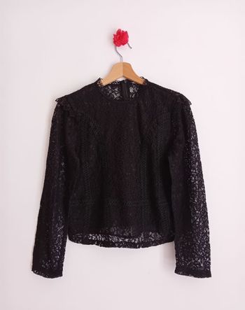 Haut victorien noir dentelle & crochet fin Zara Taille 38