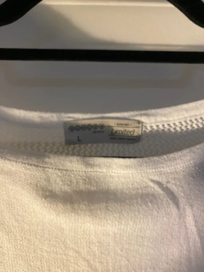 T shirt sans manche - photo numéro 3