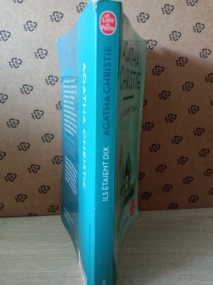 🕵️♂️ "Ils étaient dix" – Un classique du suspense signé Agatha Christie - photo numéro 3
