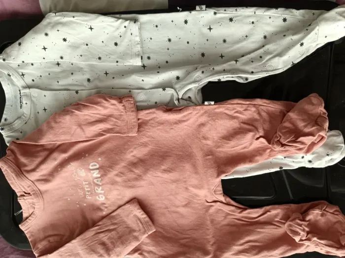 Lot de 2 pyjamas en 6 mois - photo numéro 2