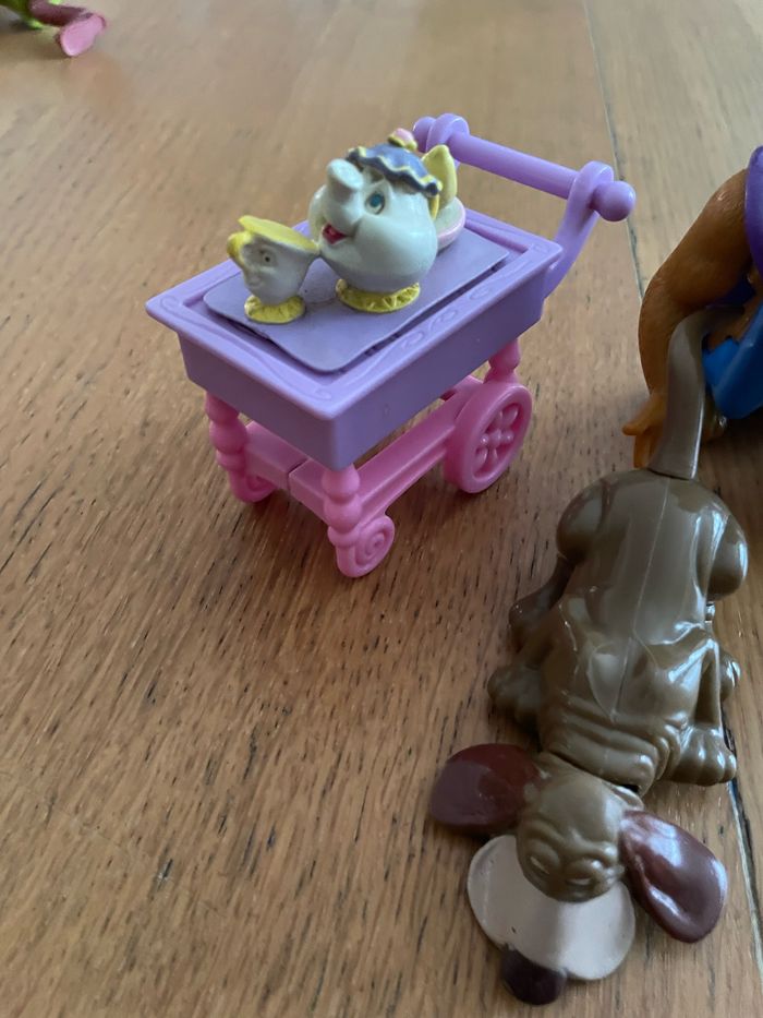 Figurine Disney la belle et la bete - photo numéro 3