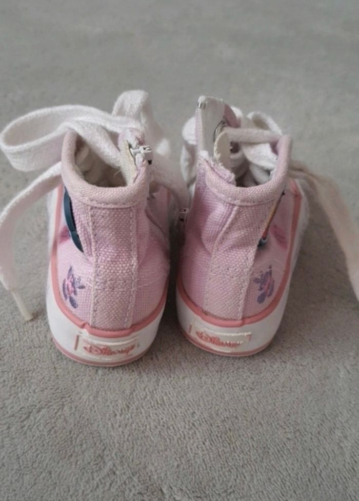 Basket Winnie l’ourson Disney - photo numéro 3