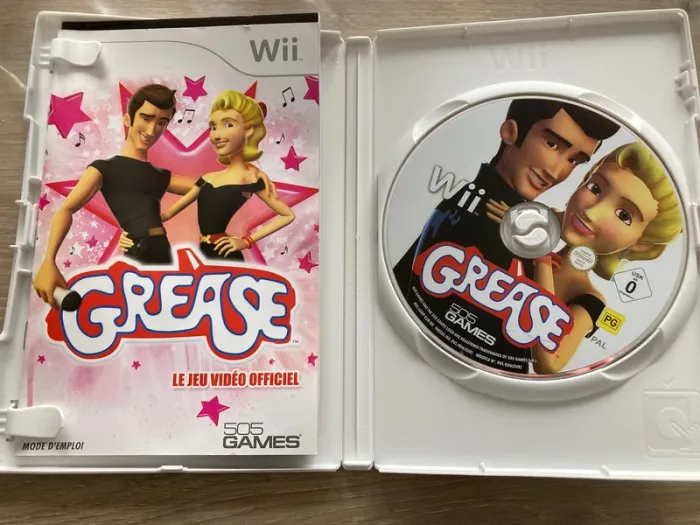 Jeu wii Grease en très bon état - photo numéro 2
