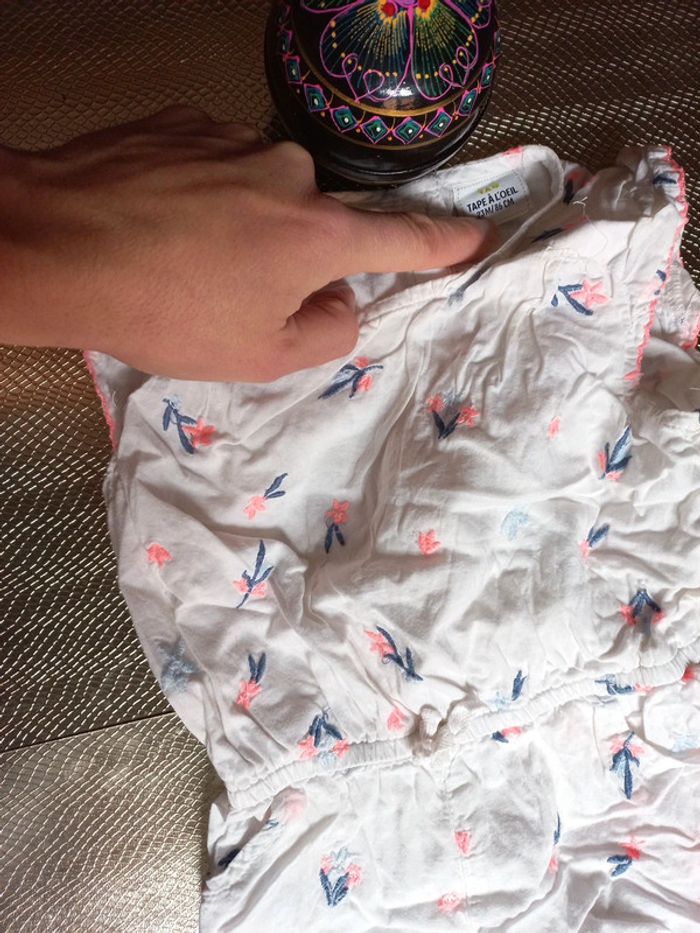 Très jolie combishort 23 mois - photo numéro 3