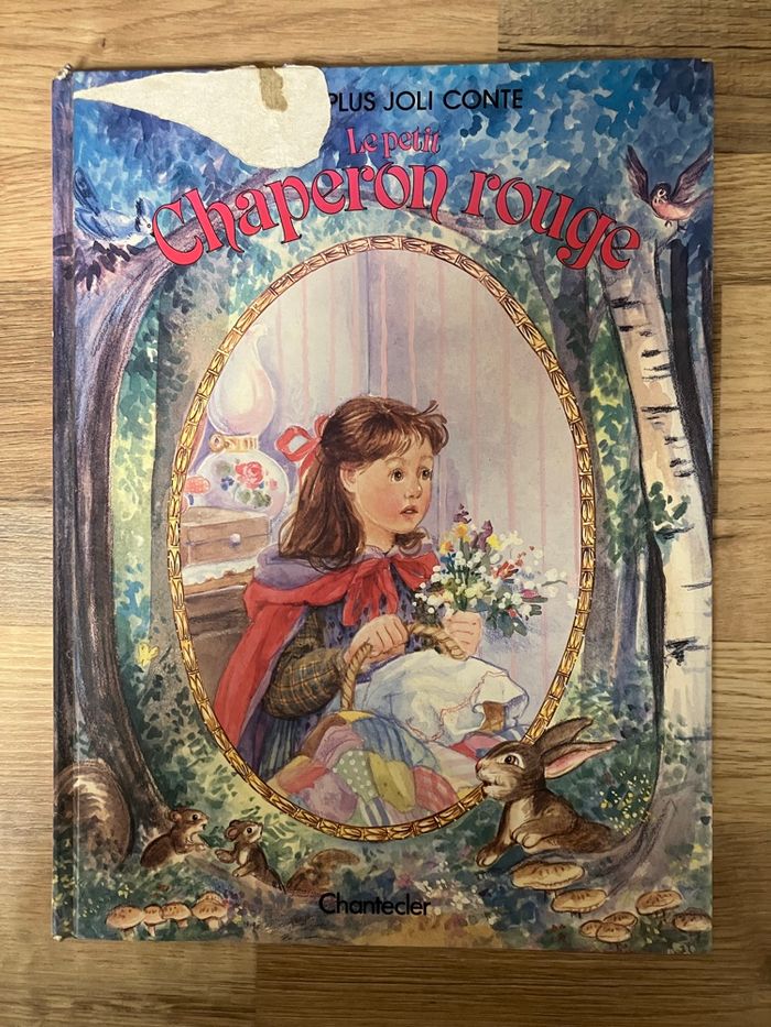 Livre pour enfants-Le petit chaperon rouge