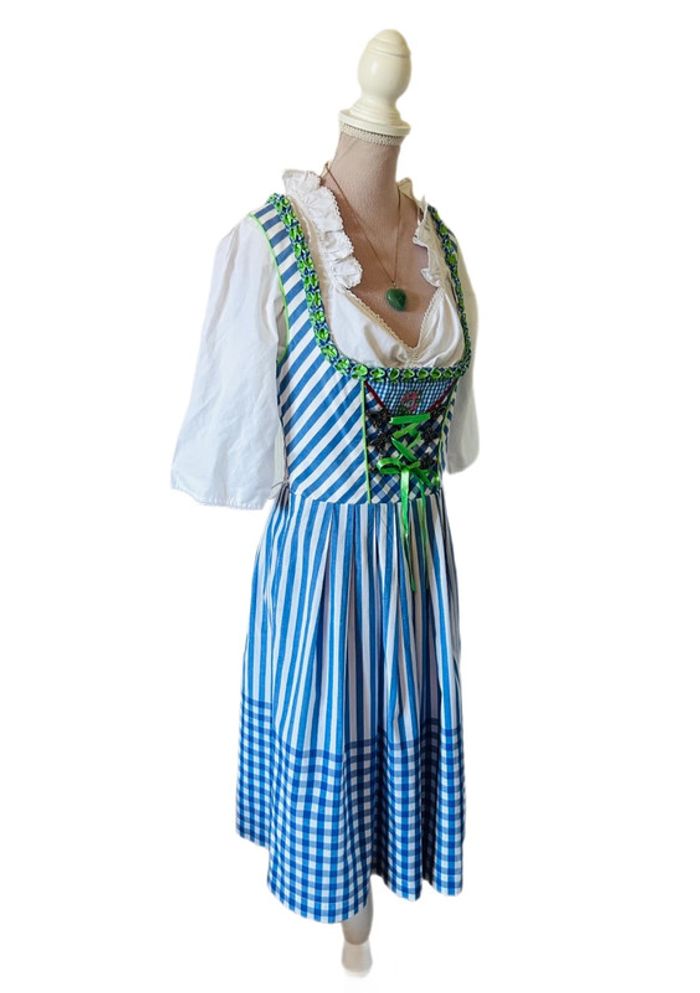 🦋🌿Robe traditionnelle autrichienne Dirndl cottagecore austrian dress🌿🦋 - photo numéro 6