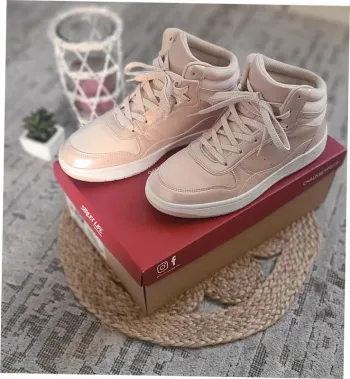 Chaussures neuve taille 38