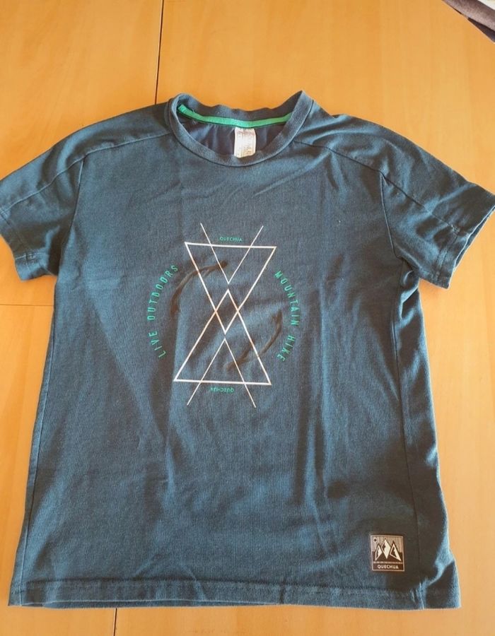 T-shirt garçon 10/11 ans