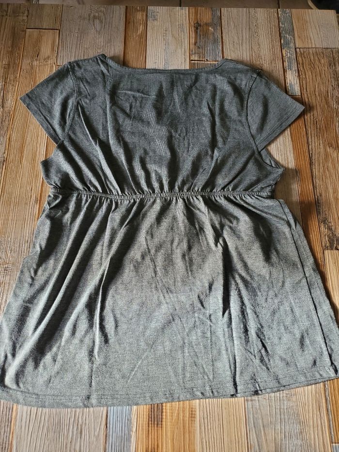 Haut taille 40 - photo numéro 3