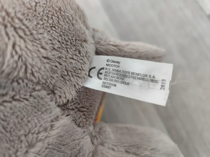 Peluche Dumbo Disney 30 cm - photo numéro 3