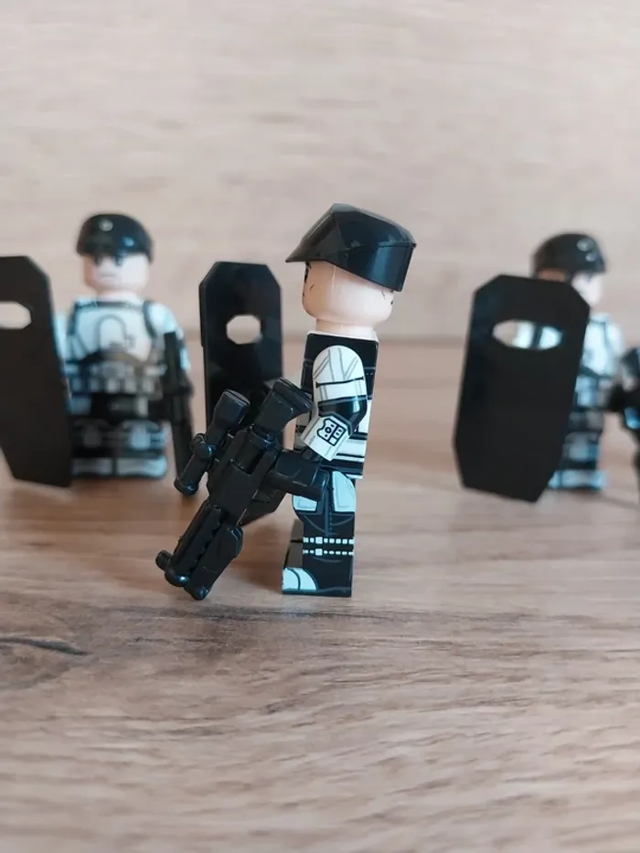 Figurines type lego 4 ISB Tactical Agent Impérial stormtroopers star wars - photo numéro 3