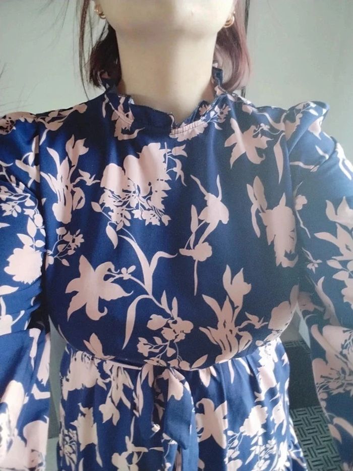 🌸 Robe Fleurie à Manches Longues – Taille 38 M – Boutique Indépendante 🌸 - photo numéro 5
