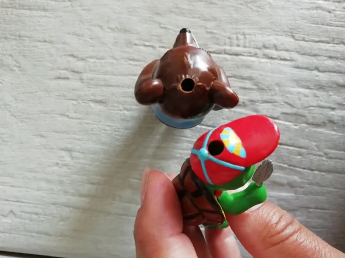 Figurine porte sucette Franklin Martin enfant hachette - photo numéro 4