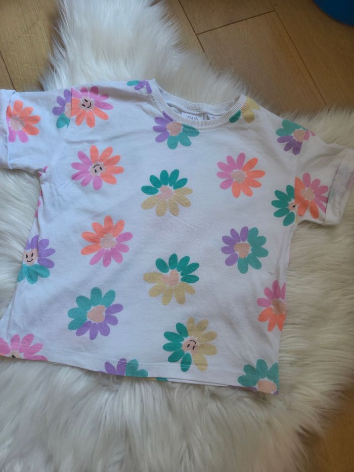 Tee-shirt zara 2/3ans - photo numéro 2