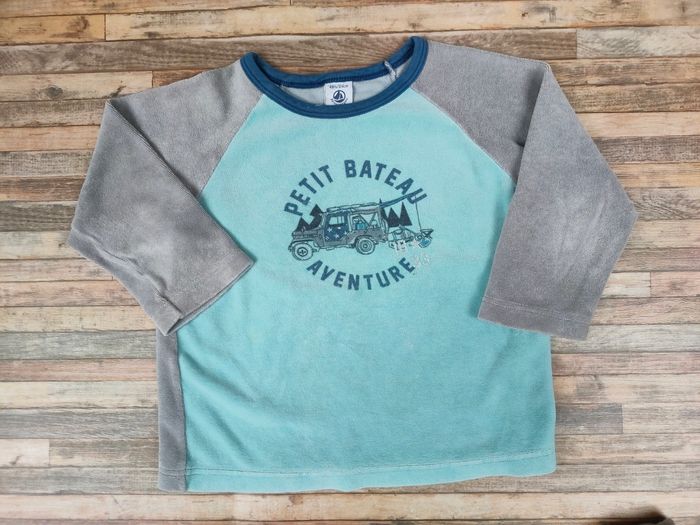 Pyjama velours Petit Bateau et tee-shirt manches courtes 4 ans - photo numéro 3