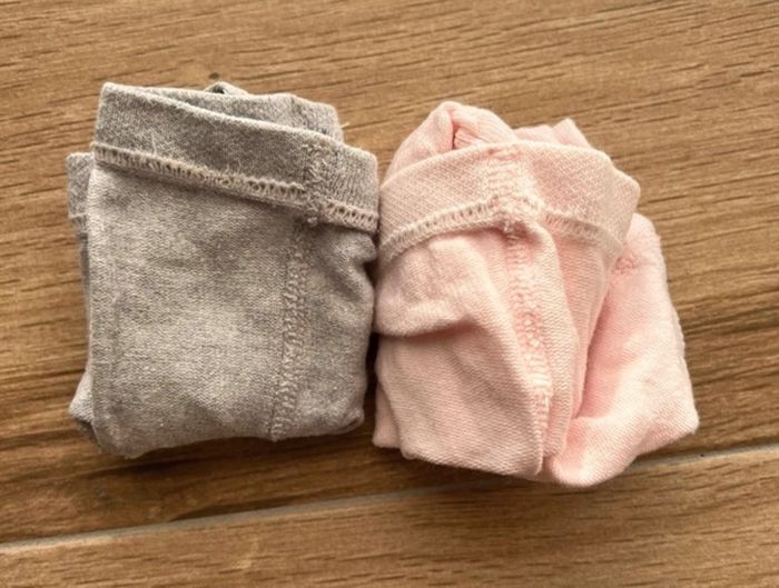 Lot vêtements/pyjamas bébé fille 1 mois - photo numéro 10
