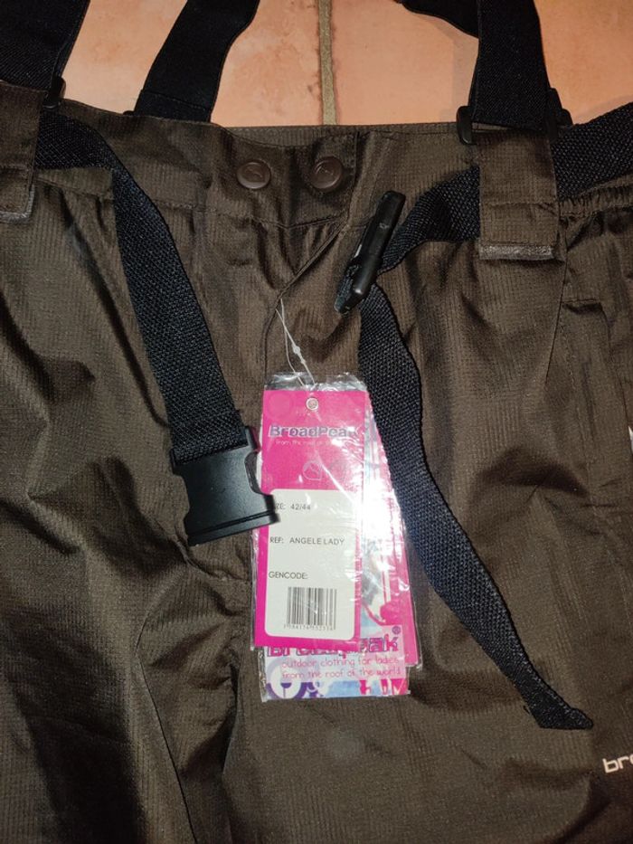 Pantalon ski neuf taille 42/ 44 - photo numéro 6