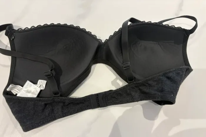 Soutien-gorge noir/gris foncé Kiabi EUR 85C - photo numéro 5