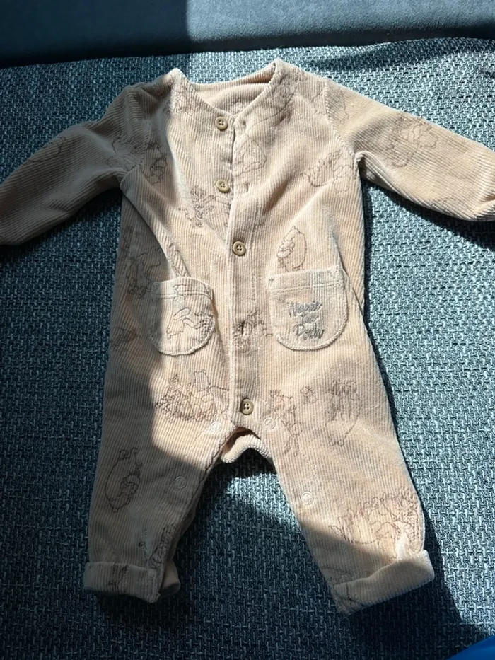 Combinaison Winnie l’ourson
