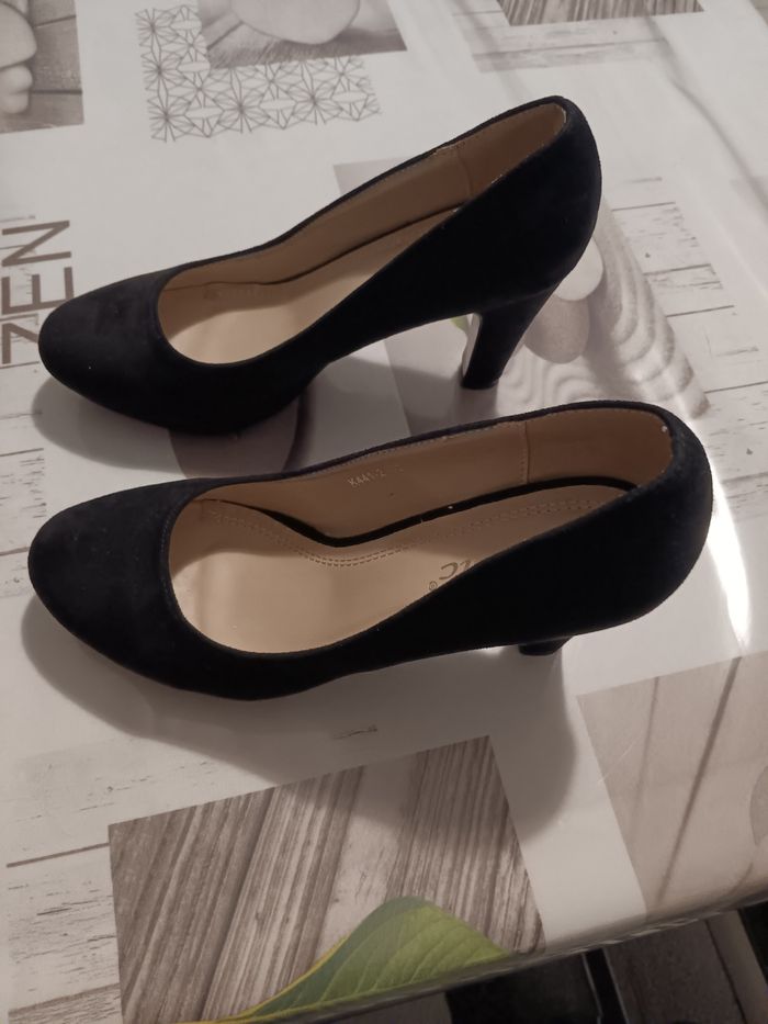 Escarpins velours  noirs - photo numéro 2