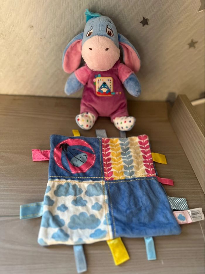 Lot Doudou plat carré et pleuche Bourriquet