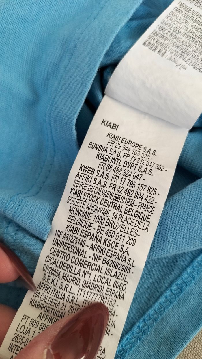 🩵 T-shirt manches courtes licorne 🦄 - 6 ans - Kiabi - Très bon état 🩵 - photo numéro 4