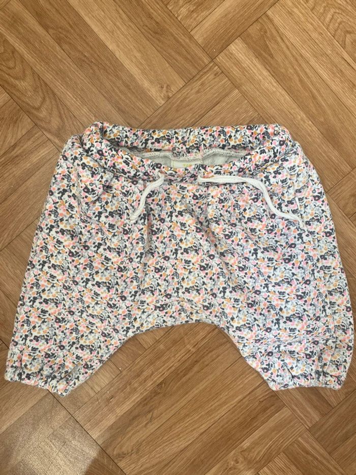 Pantalon jogging motifs fleurs 3 mois Tape à l’Oeil