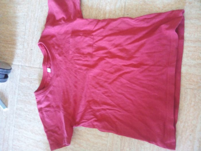 Tee shirt rouge