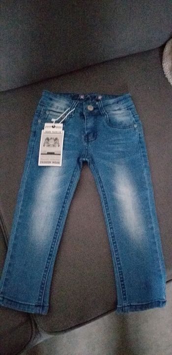 Jeans filles bleu neuf