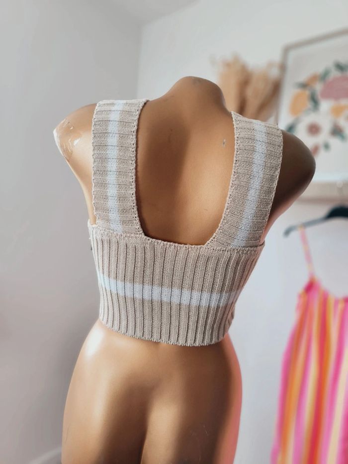 🌸 Haut court en maille beige & blanc – NEUF 🌸 - photo numéro 2