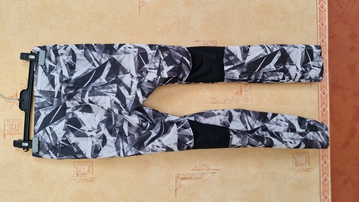 (372) articles disponibles Legging Decathlon 10-11 ans - photo numéro 2