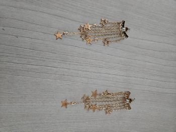 Boucle d'oreille multiples étoiles