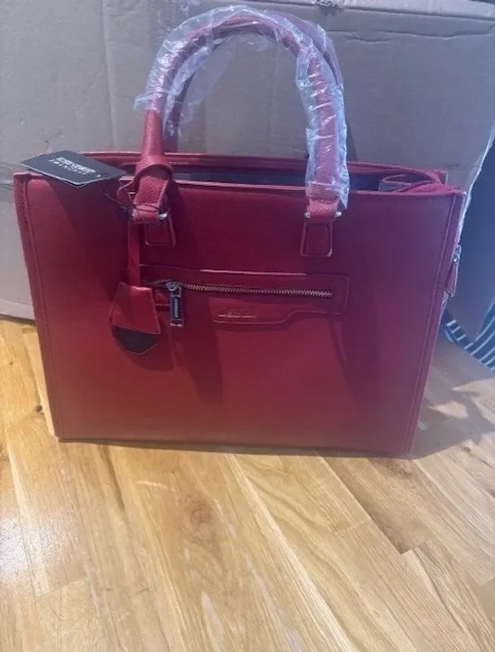 Synonyme Georges Rech sac a main rouge
