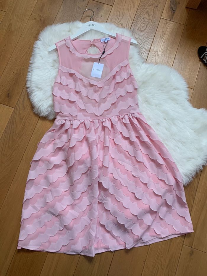 Très belle Robe Claudie Pierlot | taille 38 | neuve avec étiquette - photo numéro 3