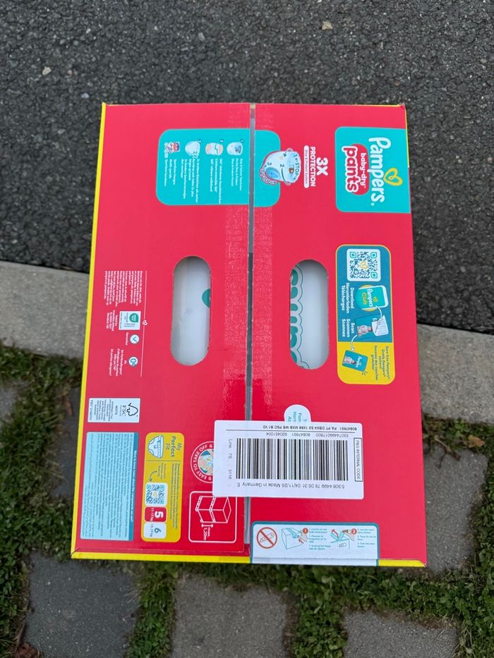 Couches Pampers PANTS taille 5