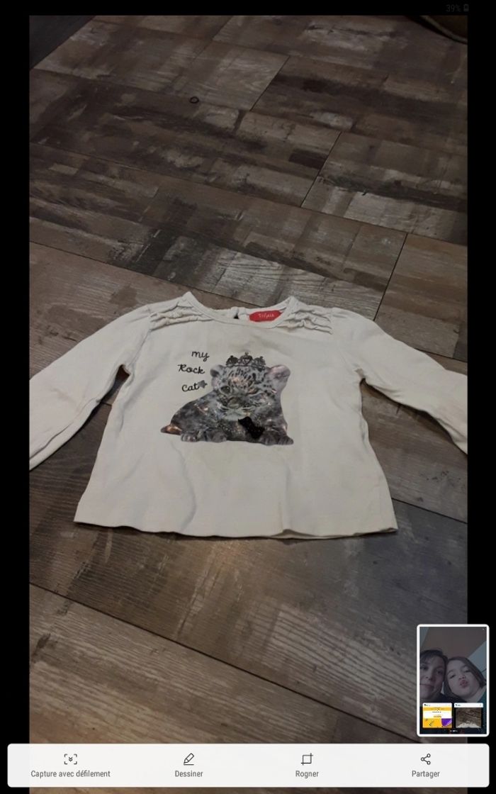 Tee shirt manche longue avec lionceaux