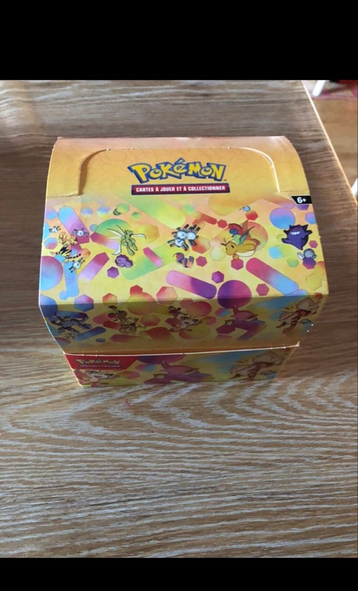 Display mini tin 151 Pokémon - photo numéro 2