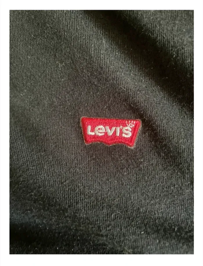 Tee shirt noir col v Levi’s pour homme en coton - photo numéro 4