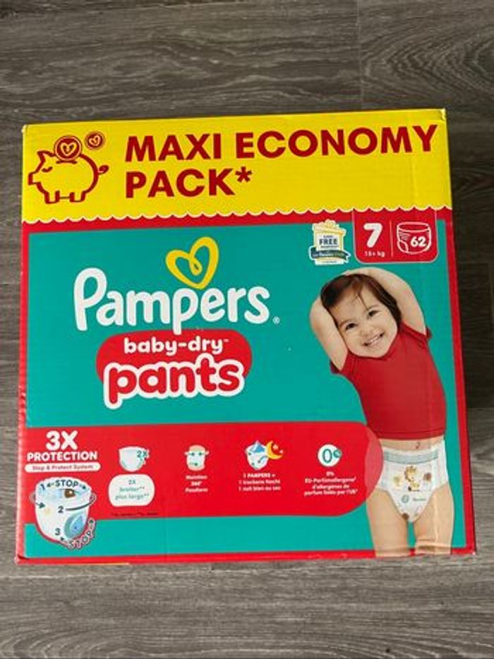 Paquet de couches Pampers Baby-Dry Pants – Taille 7 (15kg+) – Maxi Economy Pack