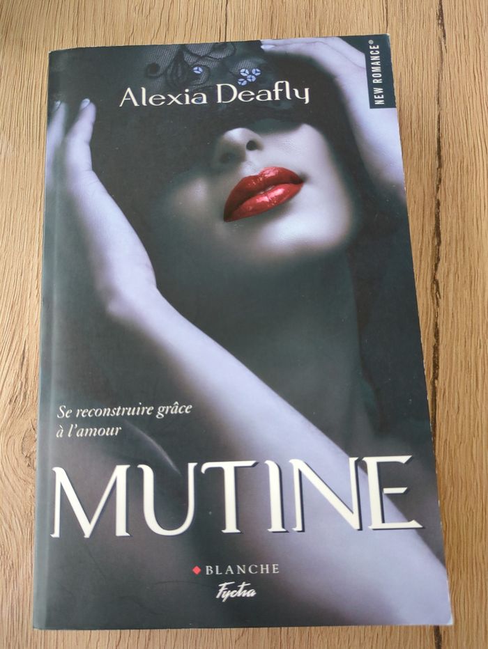 Mutine Alexia Deafly