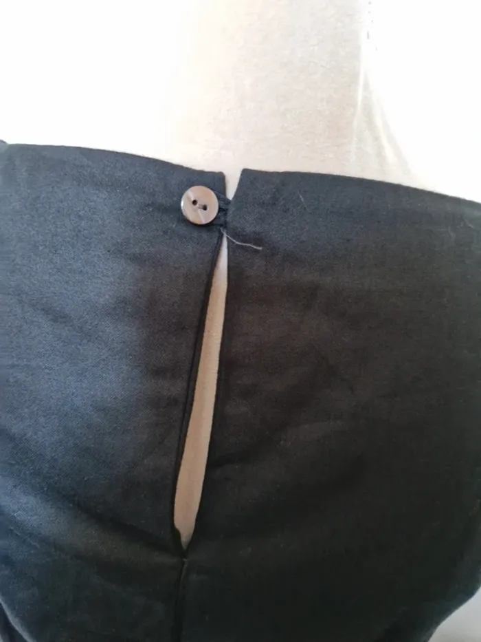 La petite robe noir basic camaïeu taille 40 - photo numéro 3