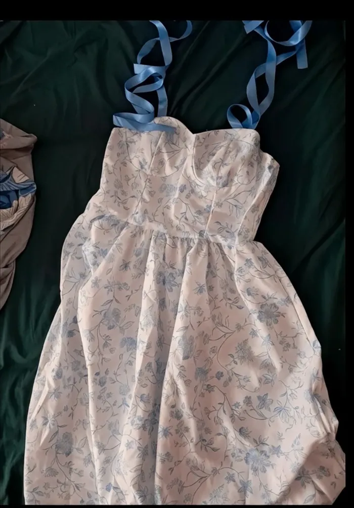 Robe bustier fleurie à nouer 💙 vibes cottagecore & été - photo numéro 4