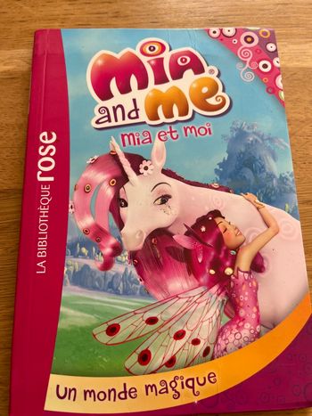 Livre bibliothèque rose mia and me tome 1