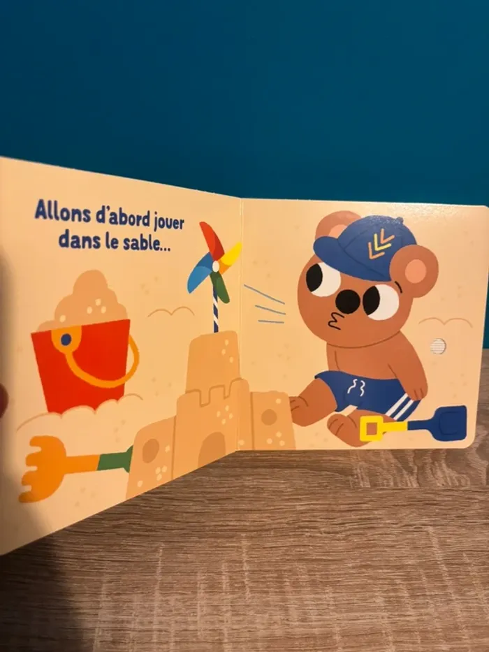 Livre sonore avec un cherche et trouve à la plage - photo numéro 5