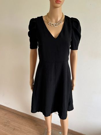 Robe noire neuve à manches courtes Morgan taille 34