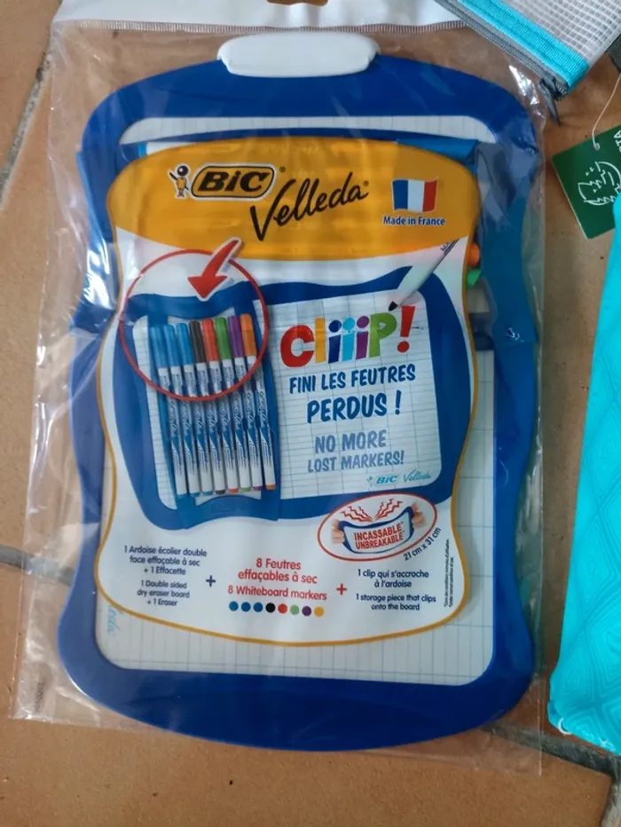 Gros lot fournitures scolaires - photo numéro 2