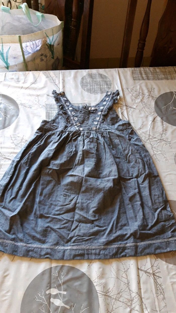 Robe 5 ans 3 suisses
