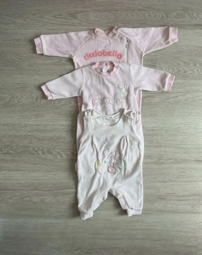 Lot pyjamas en velours 1-3 mois