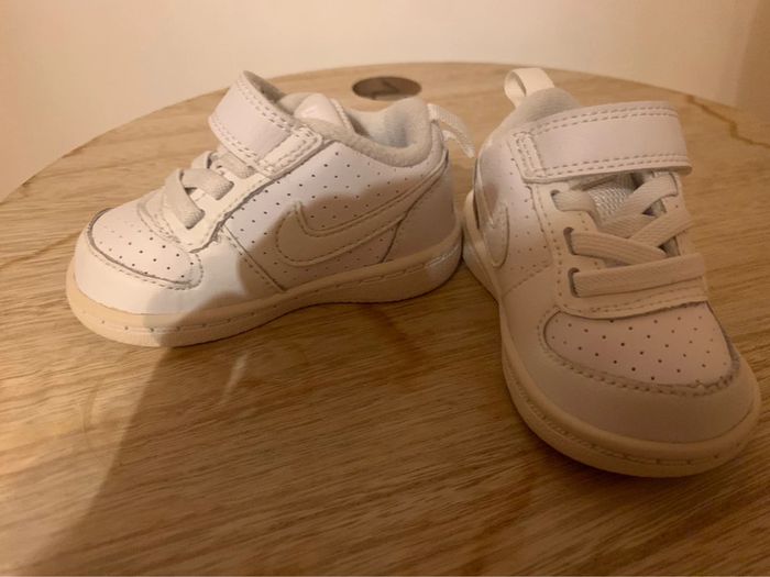Basket nike taille 18,5 - photo numéro 8