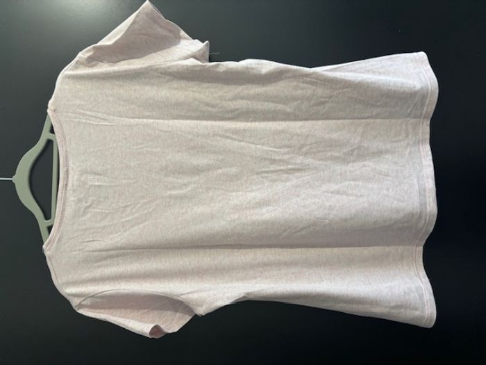 Tee-shirt rose Decathlon - photo numéro 2